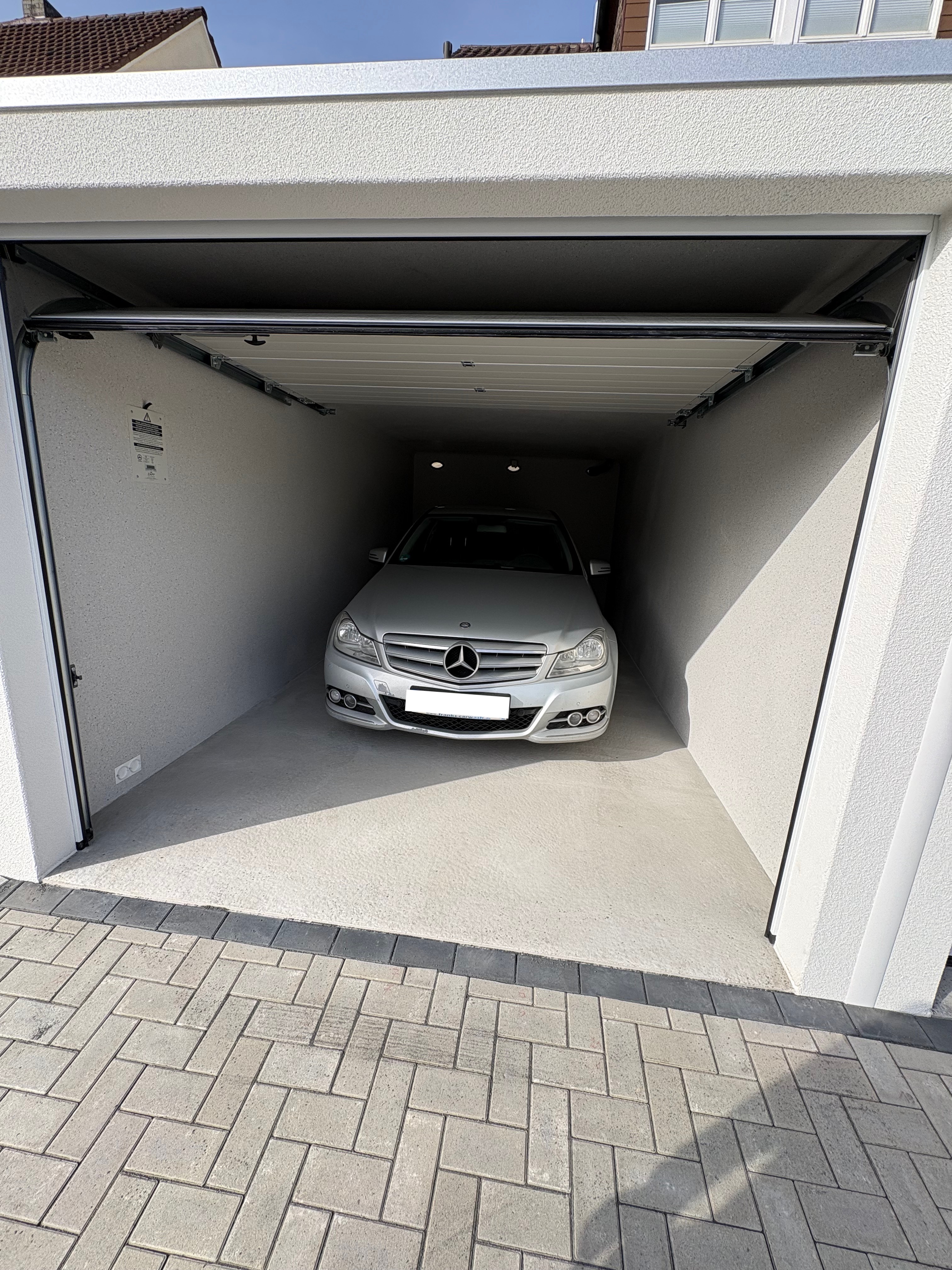 Garage Ansicht 1